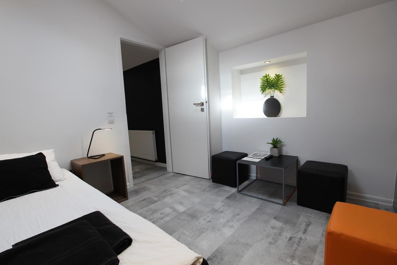 Rainbow Apartments 1 Krasków Εξωτερικό φωτογραφία