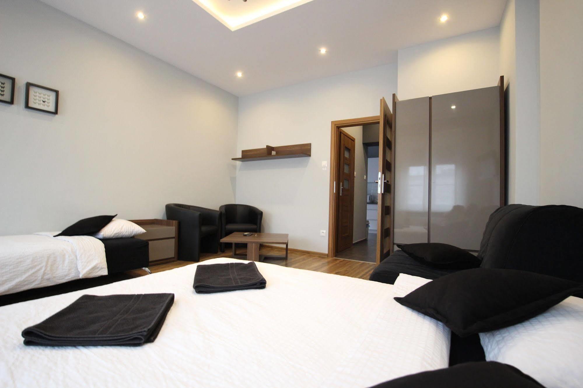 Rainbow Apartments 1 Krasków Εξωτερικό φωτογραφία
