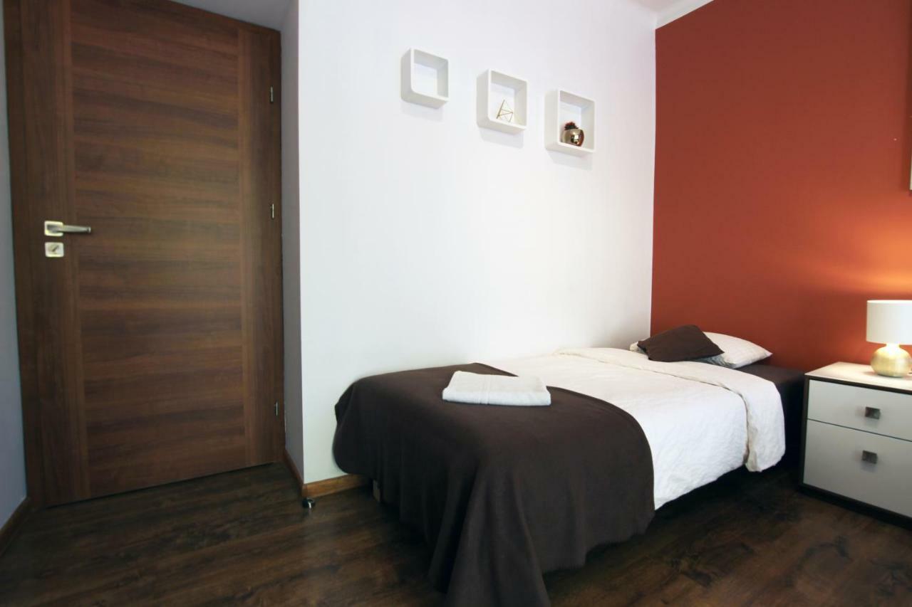Rainbow Apartments 1 Krasków Εξωτερικό φωτογραφία